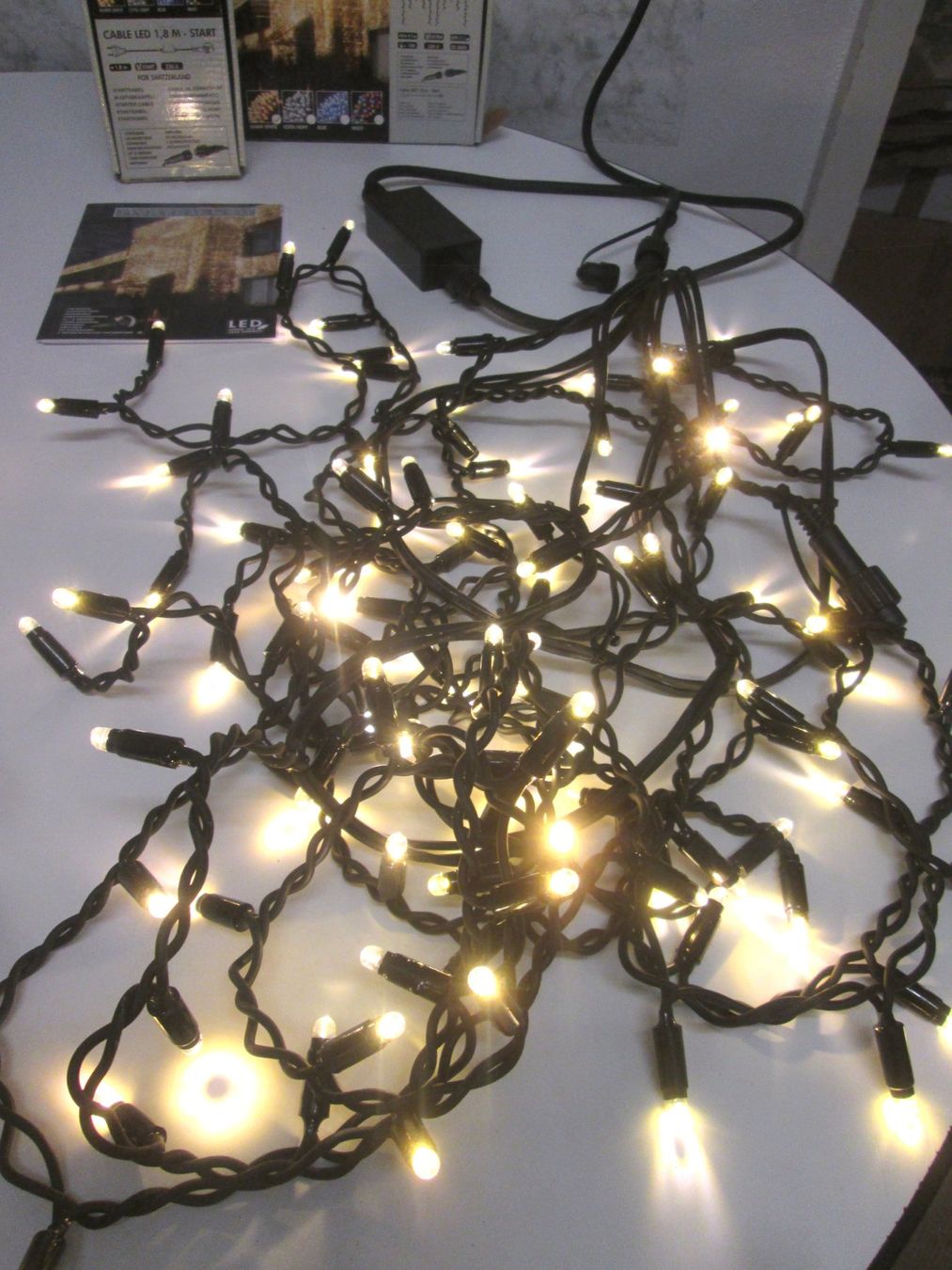 Lichterketten & Leisten: LED-Lichtervorhang – Gebraucht aus Sementina von babucia