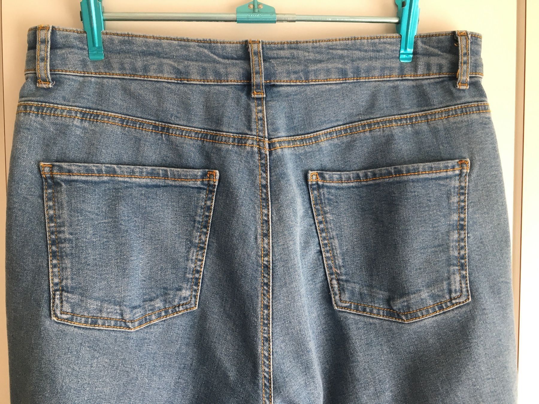 Jeans: Coole blaue Jeans mit Strass-Steinen – Gebraucht aus Bern von Smile-2707 7