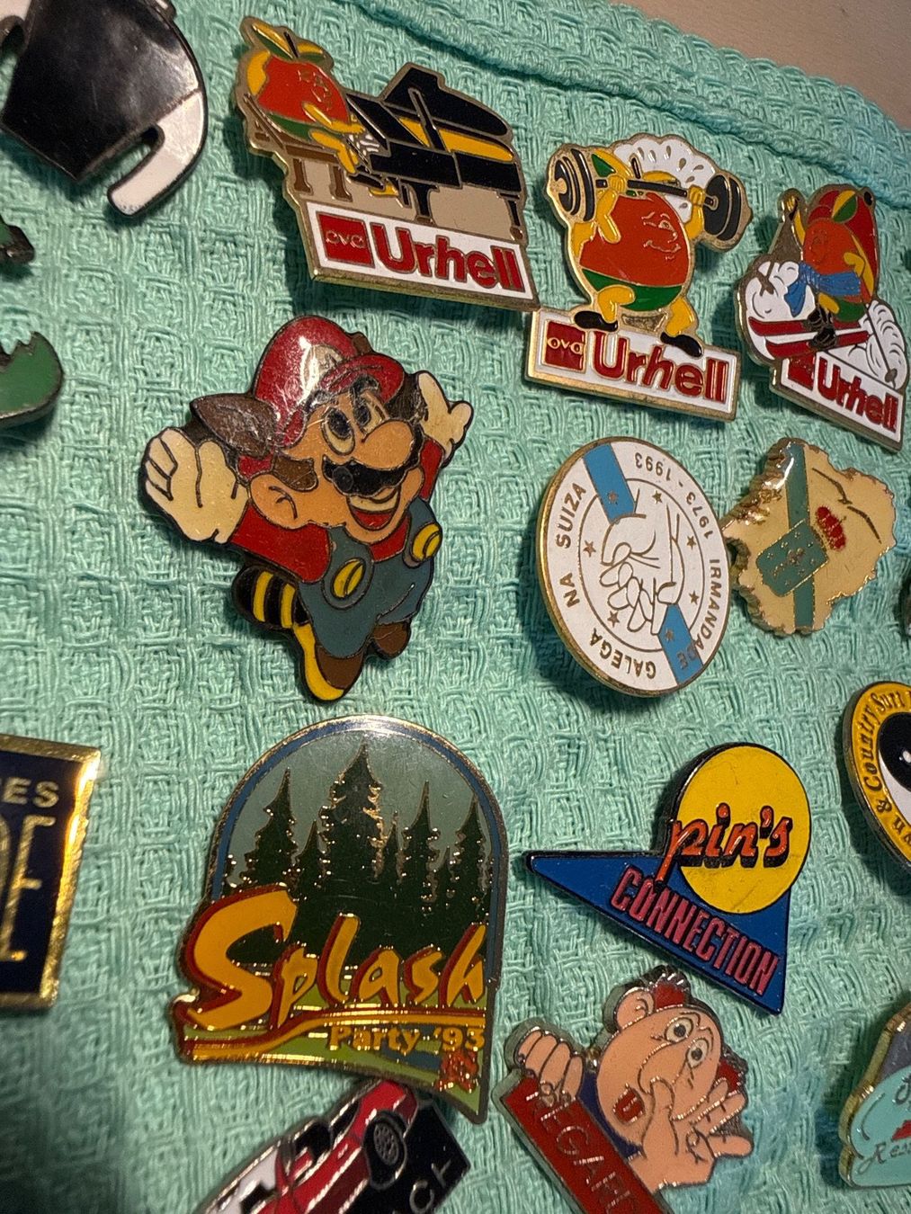 Placchette & Badge: Sammlung Anstecker Pins – Usato da Alpnach Dorf venduto da Denu86