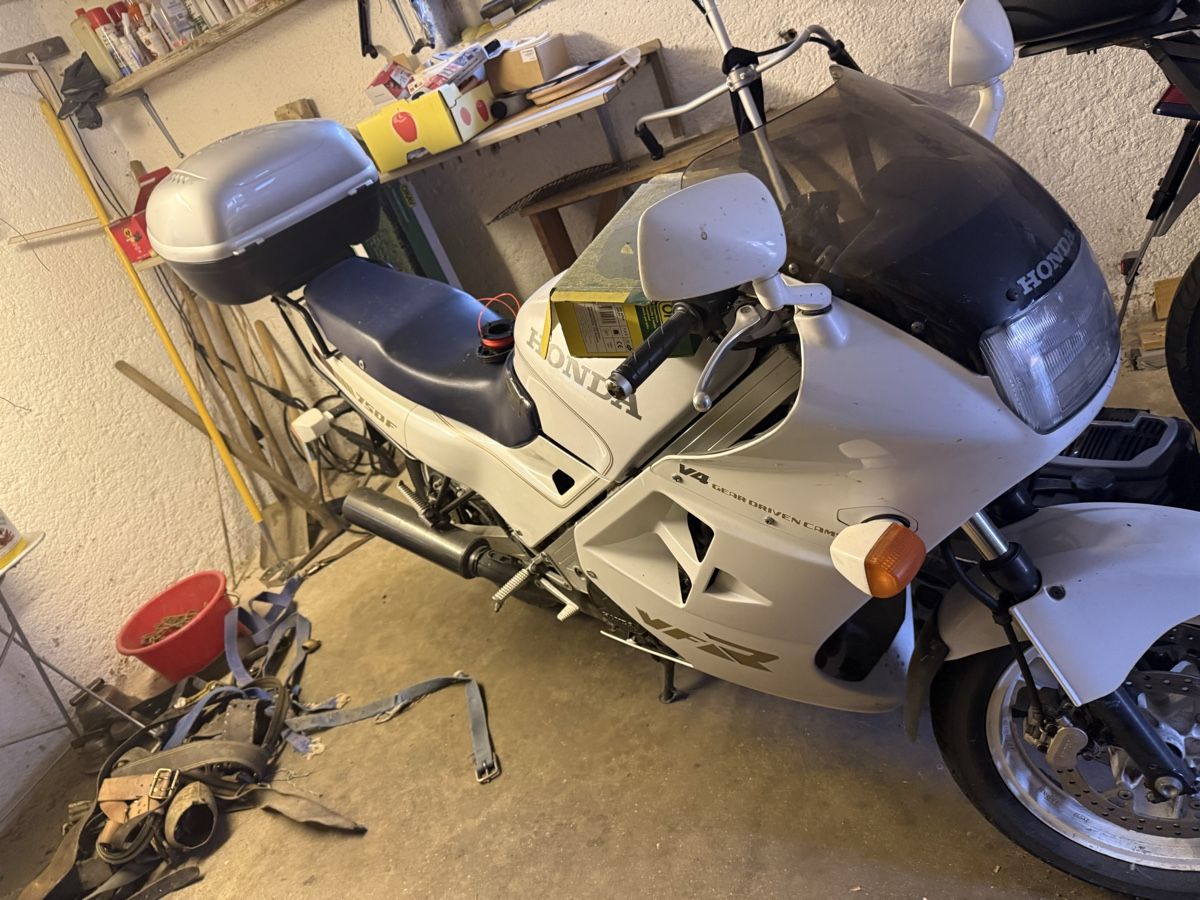 Honda Strasse: Honda 3 stück  – Gebraucht aus Schelten von lon_q928 1