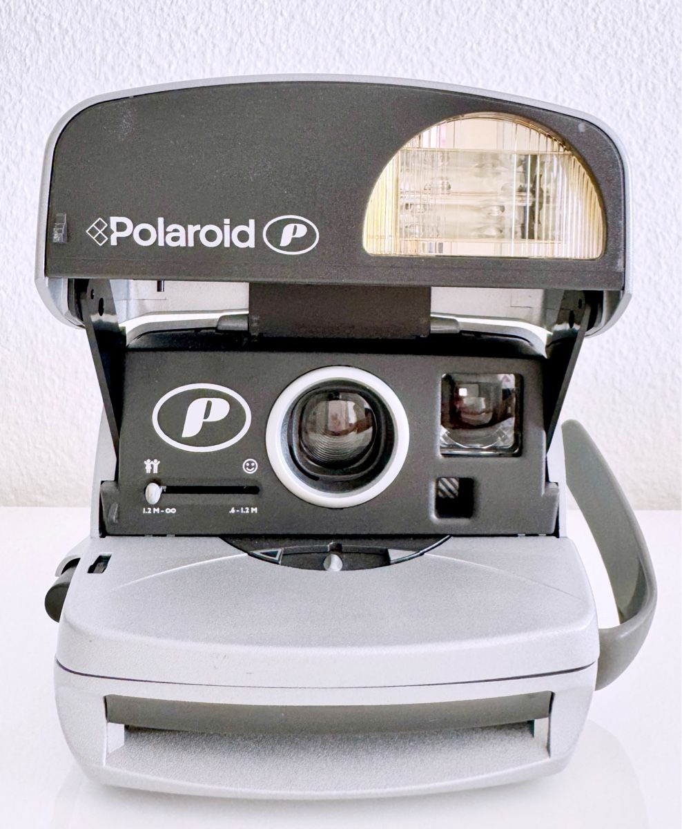 Polaroid Fotocamera: Polaroid P 600 Kamera – Usato da Brugg AG venduto da Gucci59