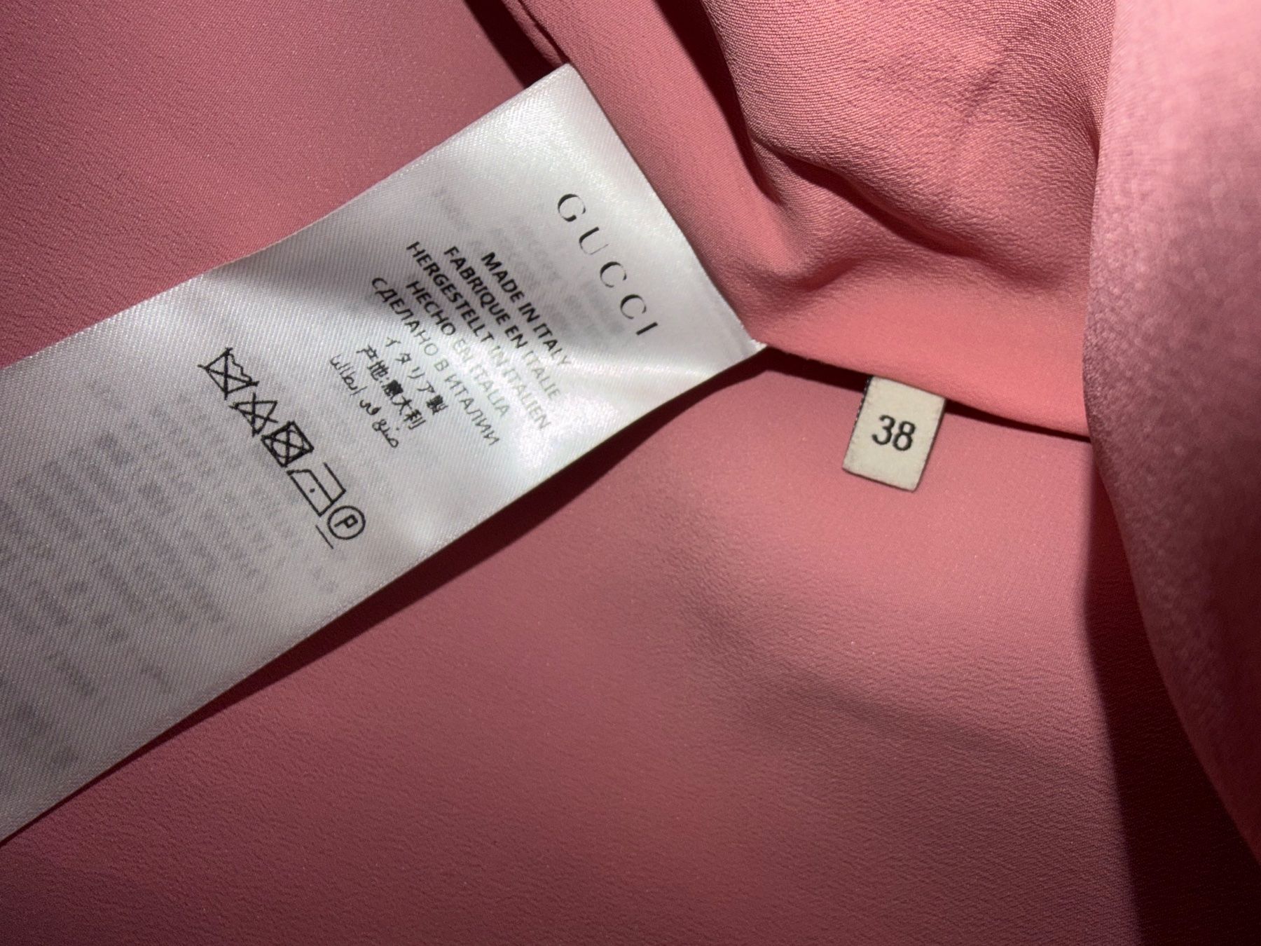 Gucci Manteaux: Gucci Wool Coat – Neuf (Voir description) à Zürich par SecondhandZurich 4