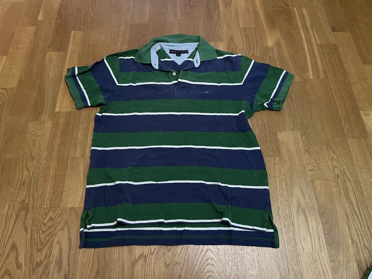 Polo-Shirts: Poloshirt Thommy Hillfiger – Gebraucht aus Bern von sel_2j9q