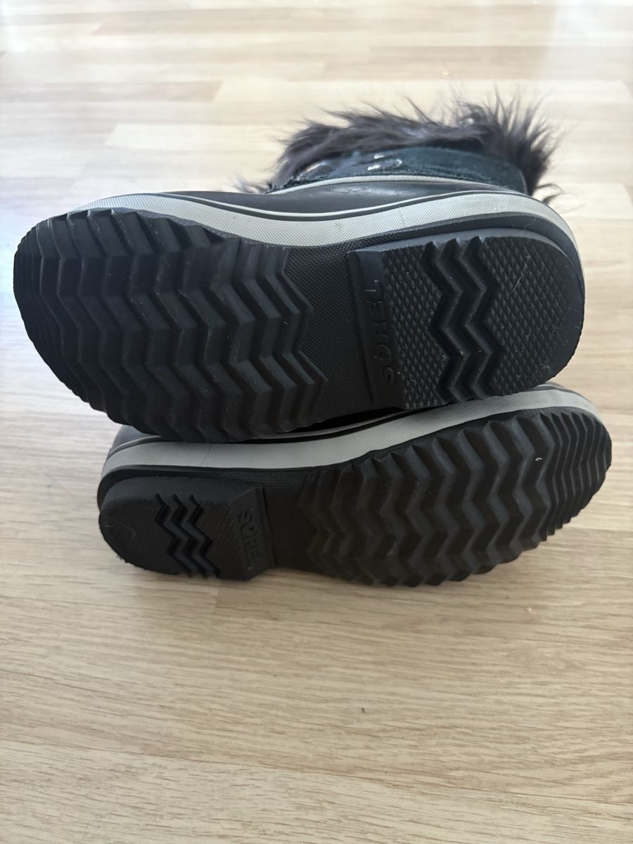 Scarpe per ragazzi: Bottes hivers Sorel  – Nuovo (secondo la descrizione) da La Chaux-de-Fonds venduto da tuoro25 3