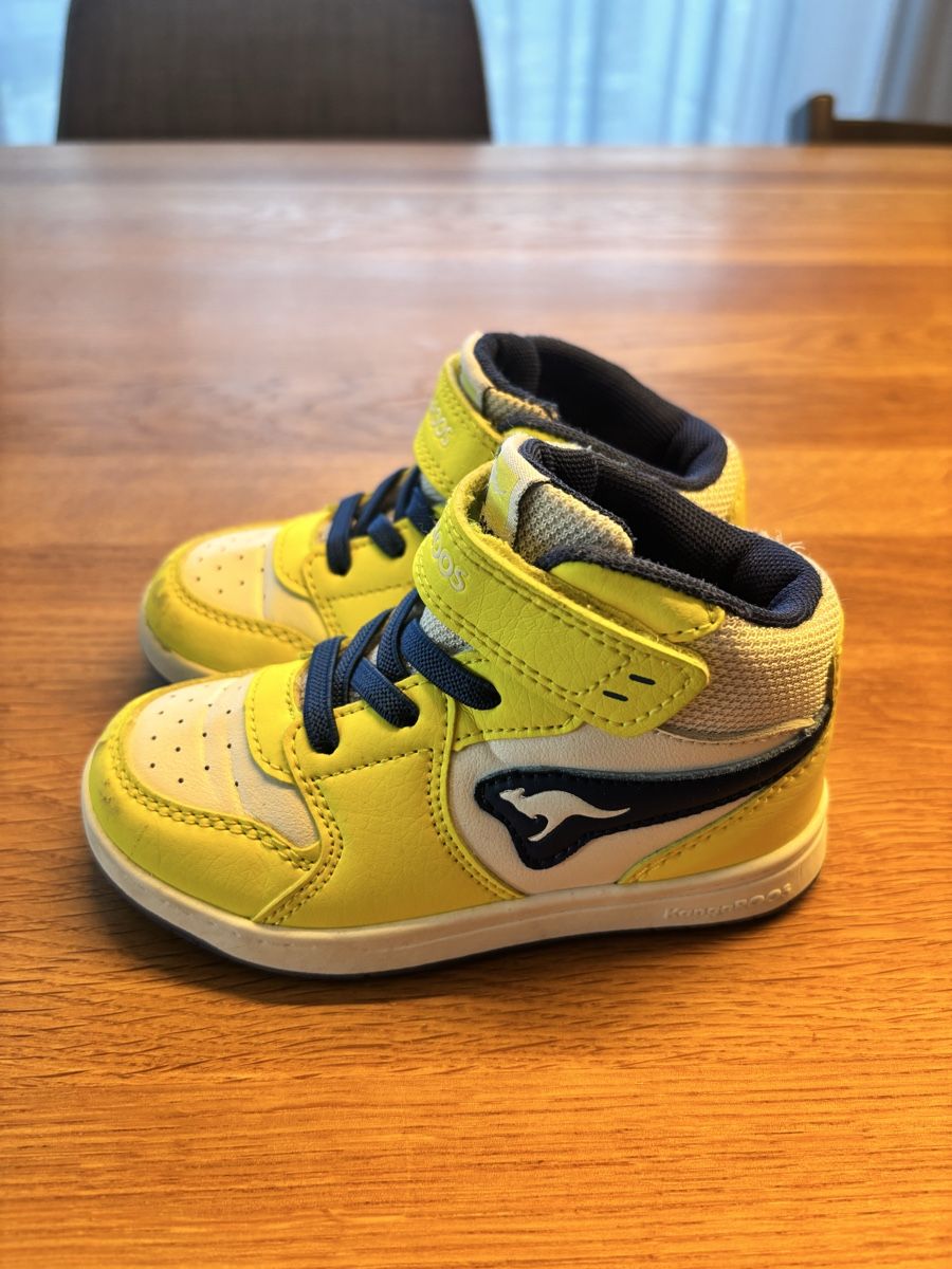 Scarpe per ragazzi: Turnschuhe – Usato da Muhen venduto da Claudi1985