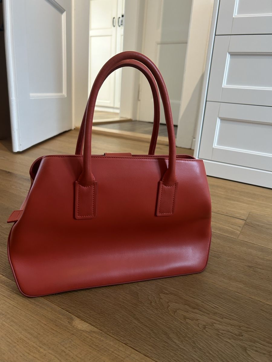 Furla Borse da donna: Furla Mira Tote – Usato da Olten venduto da noellealisha 2