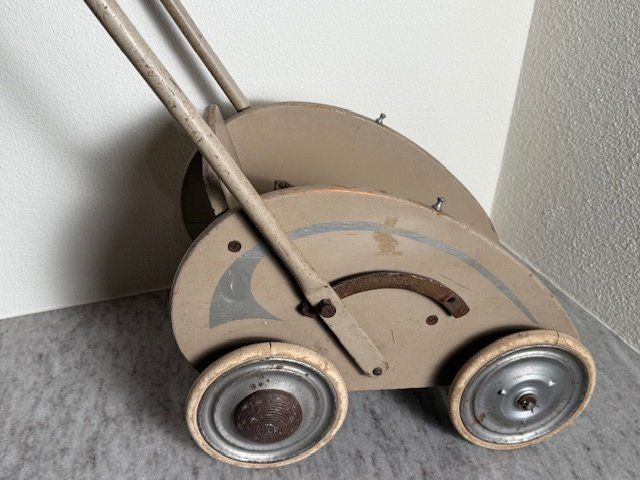 Carrozzine per bambole: Puppenwagen Holz – Usato da Burgdorf venduto da Jvan07
