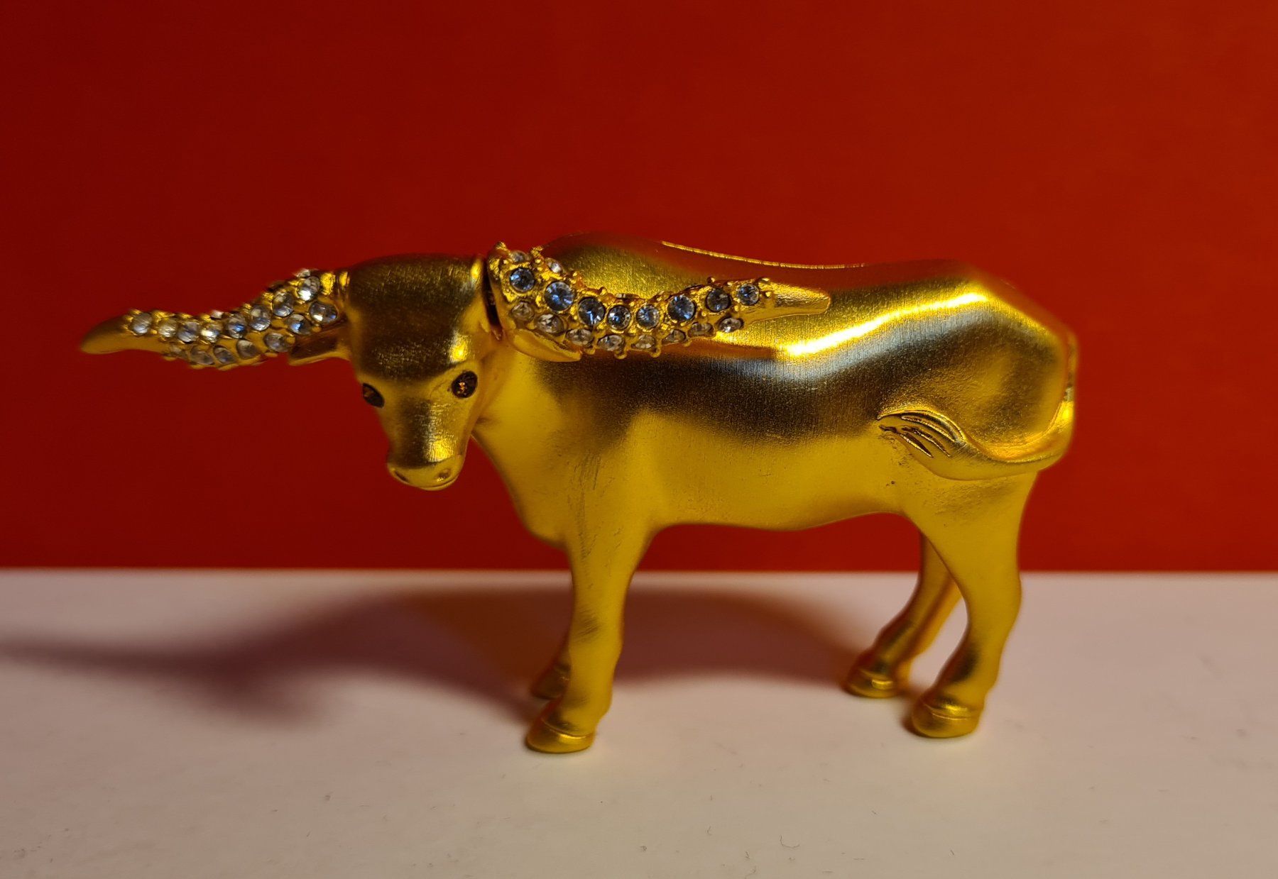 Estée Lauder Profumi & Eau de Toilette: Estée Lauder BEAUTIFUL GOLDEN STEER – Usato da Steinmaur venduto da TobiasKern
