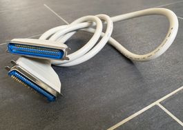 câble parallèle Centronics CN-50 (1.80 mètre). Comme neuf