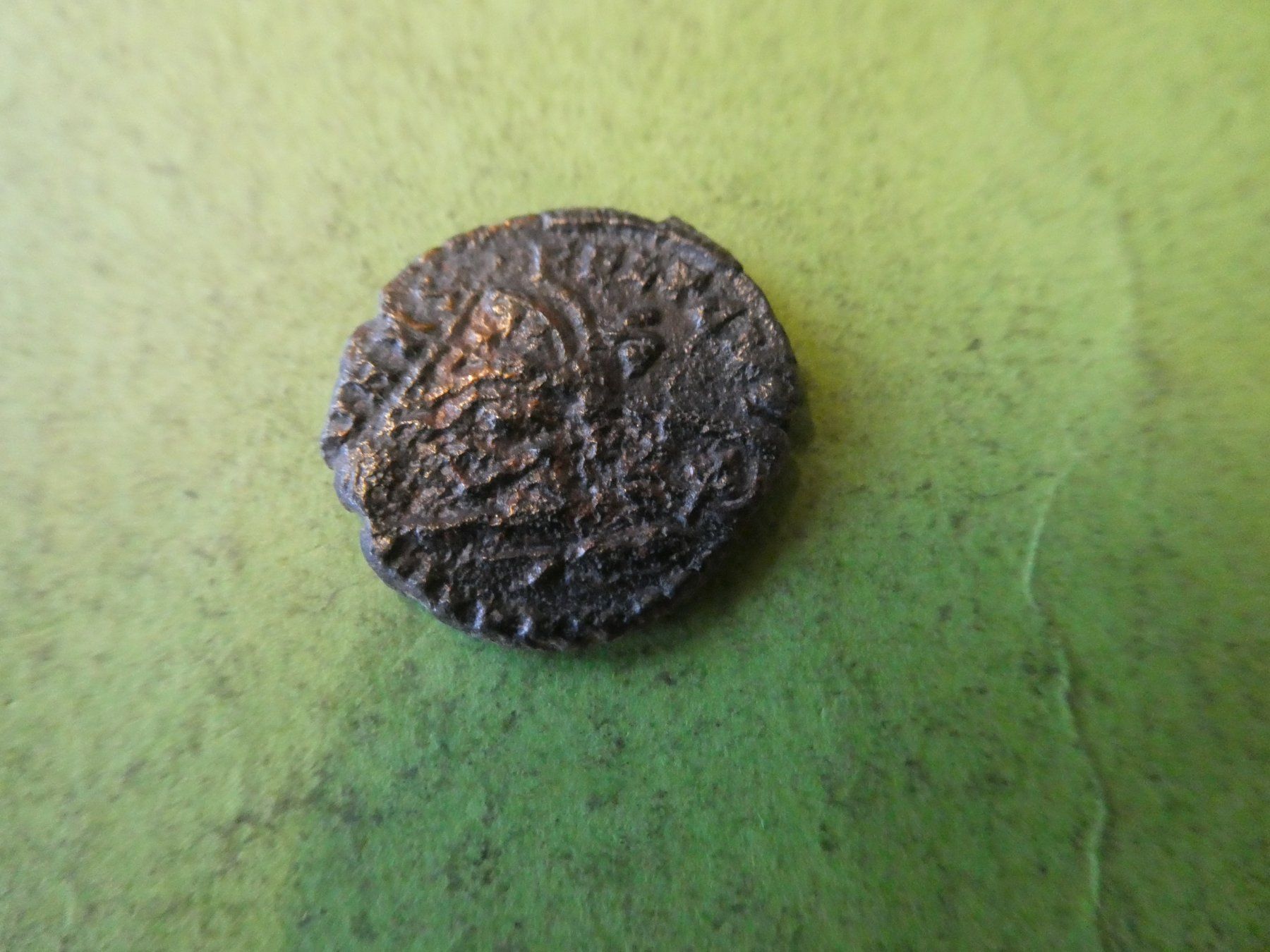 Tutti le monete: uralte Bronzemünze 18 mm     2.15 g – Usato da Hinterforst venduto da Rohusri 2