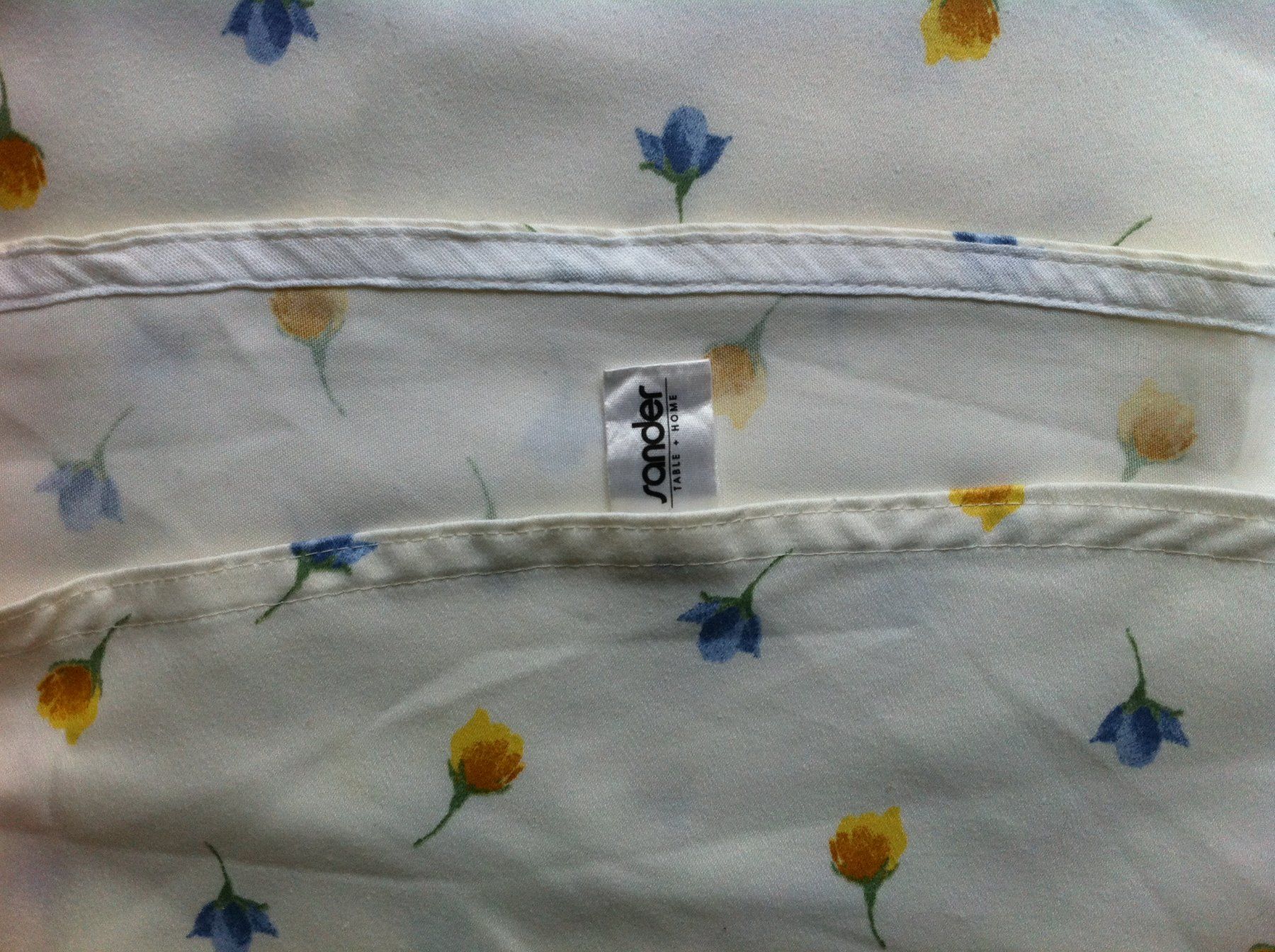 Autre linge de table: 2 Tischdecken – D'occasion à Brunnen par Artemis53 2
