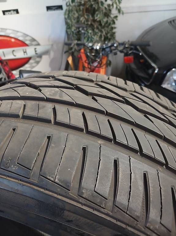 Sonstiges Schreiben & Zeichnen: 285 35r 23 107y pneu – Gebraucht aus Dinhard von evo_5kr2 2