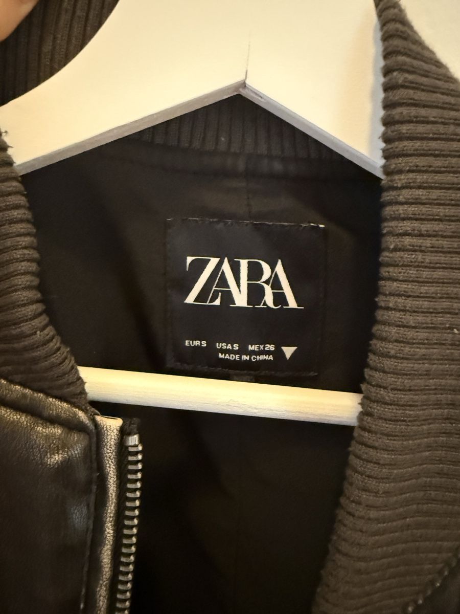 Zara Jacken: Zara Bomberjacke – Gebraucht aus Thun von Julia1406 1