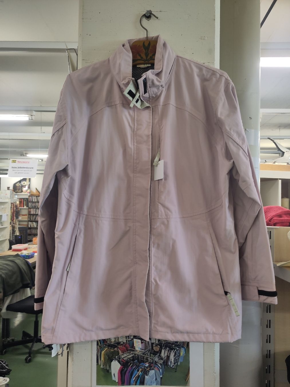 Rukka Vestes: Rukka Regenjacke in hellrosa  – D'occasion à Pratteln par Cartonsducoeur_bl