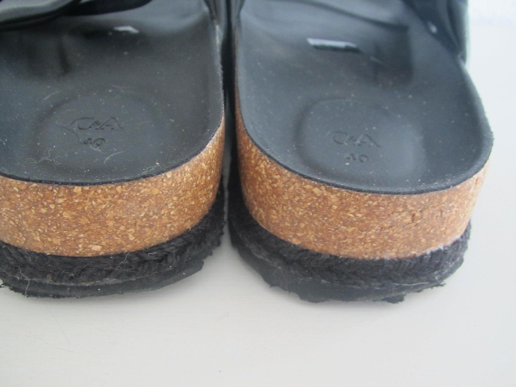 H&M Damenschuhe: SANDALE H & M – Neu (gemäss Beschreibung) aus Murten von Selliot 2