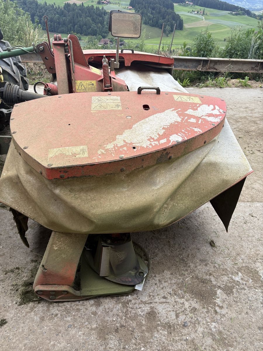 Tutte le macchine: Frontmähwerk Kuhn GMD3120F FF – Usato da Häutligen venduto da Pandaturbo99 2