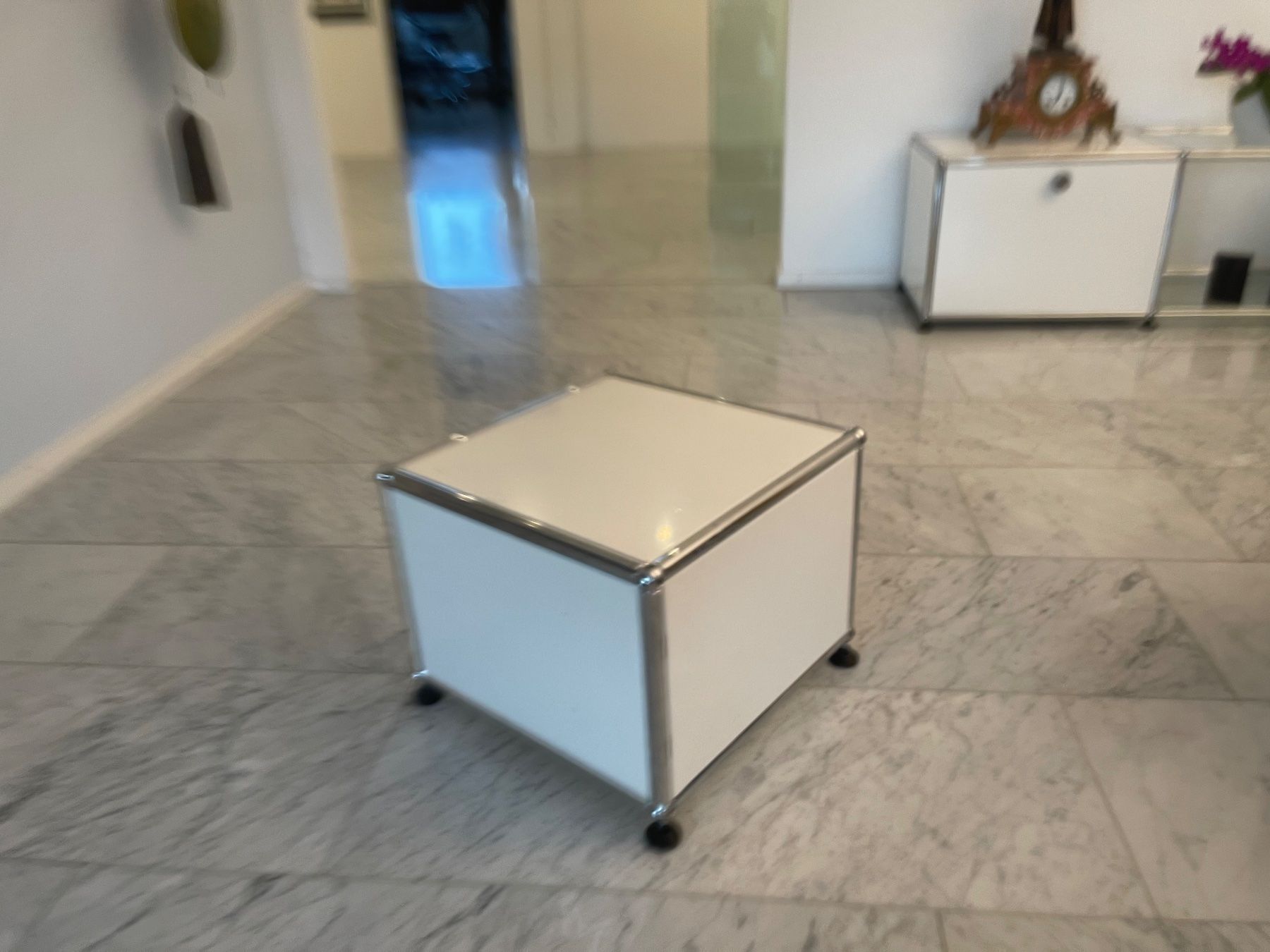 USM Cassettiere: USM Herzige Möbel mobil Lief.GRATIS – Usato da Thun venduto da Thuno6 8