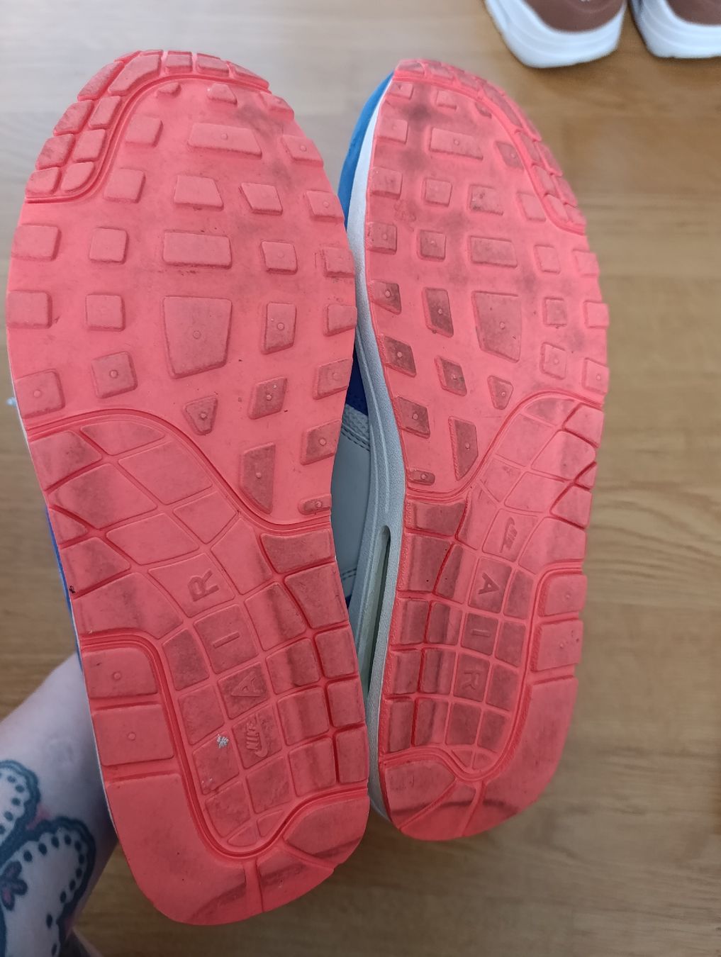 Nike Scarpe da uomo: Nike Air Max 1 Gr.42,5 – Usato da Baar venduto da L.isa28 3