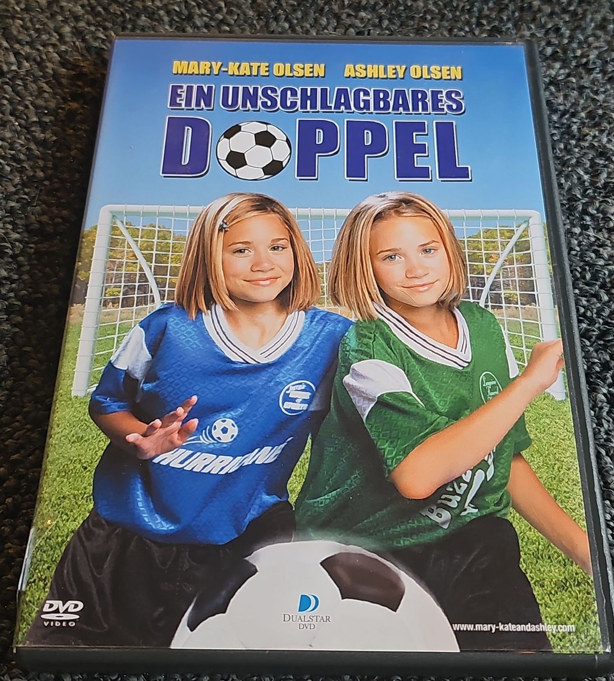 Tutti i DVDs: DVD Ein unschlagbares Doppel(22471) – Usato da Ruswil venduto da jan_bxl5