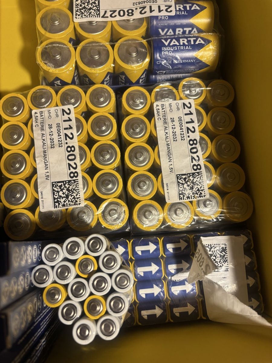 Varta Akkus & Batterien: varta industrial pro batterien – Neu und originalverpackt aus Glattbrugg von Nixonia 1