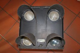 Altes Eisenbahn - Lichtsignal -- Ampel -- 4er beidseitig