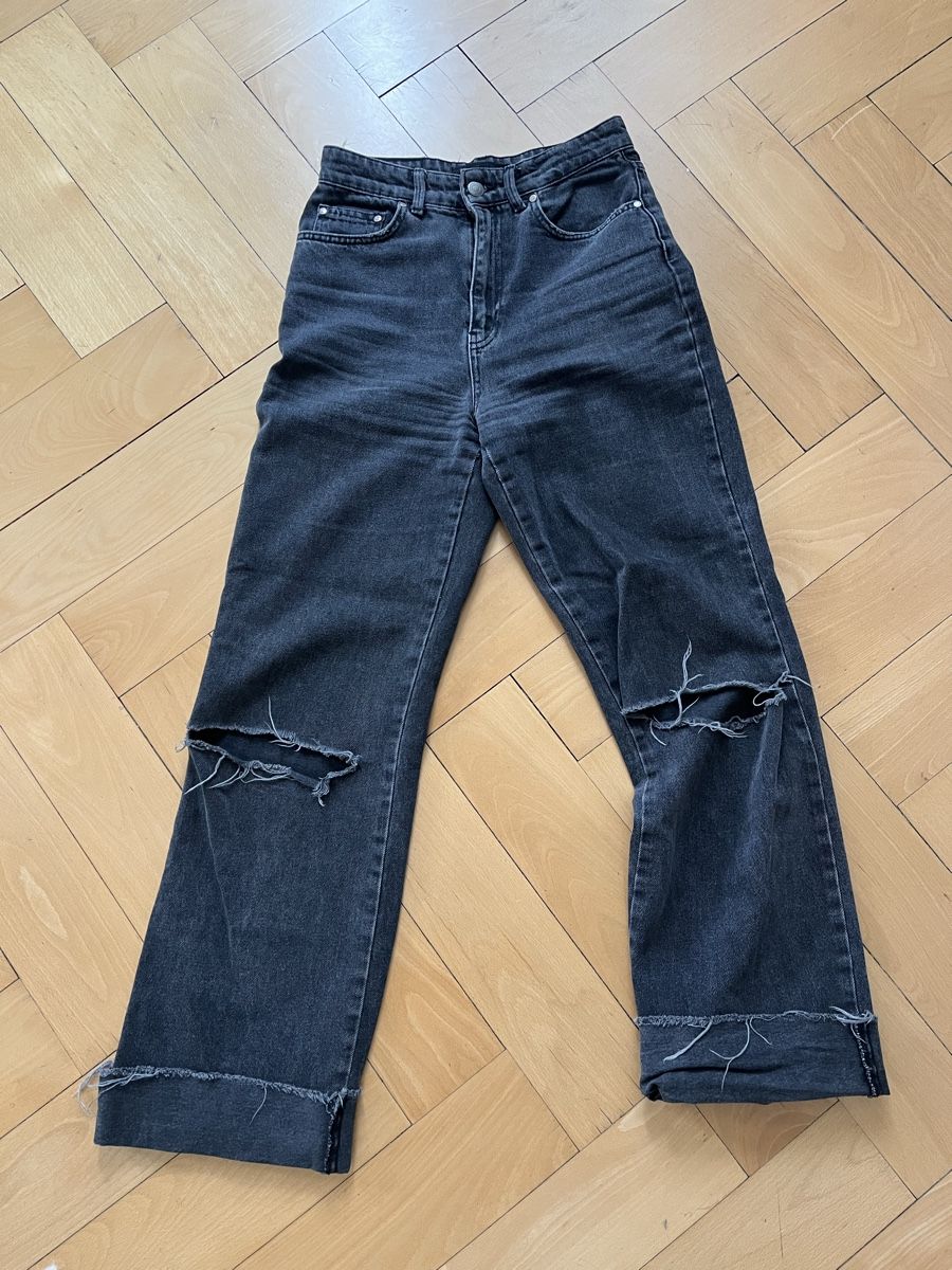 Stradivarius Jeans: Jeans Grösse 36 – D'occasion à Zürich par cat_rsn7