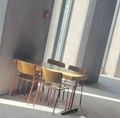 Tavoli: Cooler Vintage Tisch Holz – Usato da Buchs ZH venduto da crazyhandbaggirl123 3