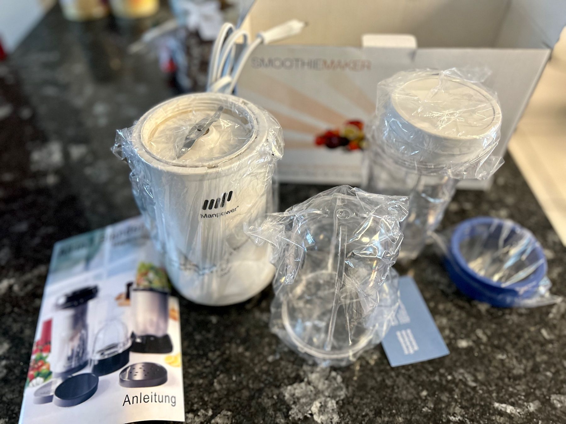 Küchengeräte: Neuer Smoothie-Maker – Originalverpackt – Neu und originalverpackt aus Aesch BL von EdelFund 1