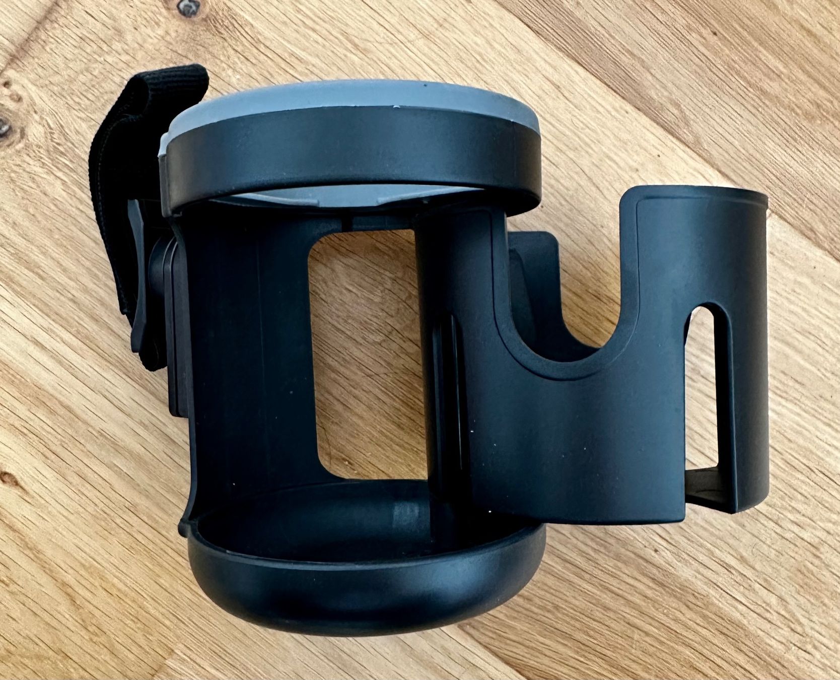 Carrozzine: Cupholder universal – Usato da Dürrenroth venduto da tvy_bh56