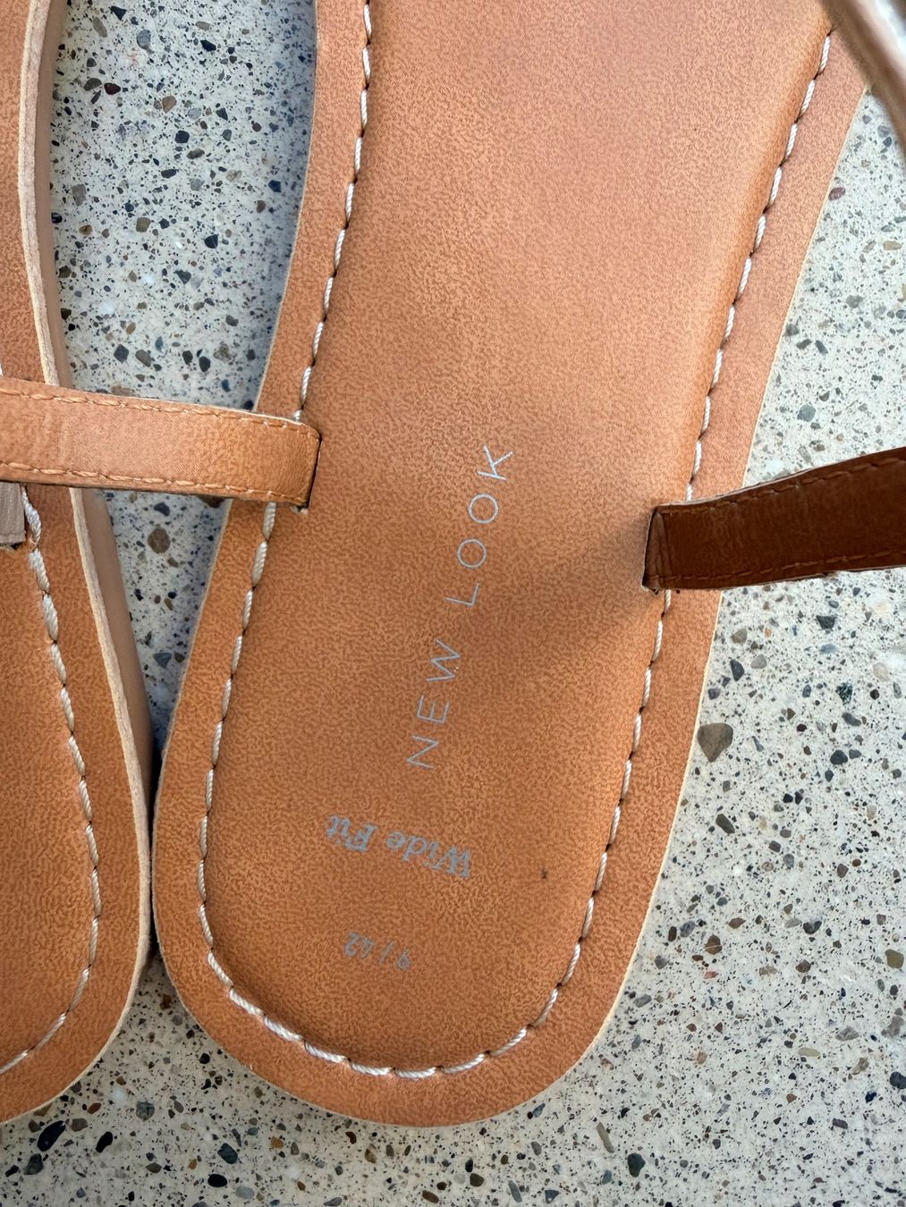 New Look Scarpe da donna: New Look Sandaletten mit Perlen Gr. 42 – Nuovo (secondo la descrizione) da Brütten venduto da Rod816 2