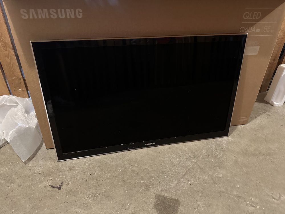 Samsung UE46C6000, 46