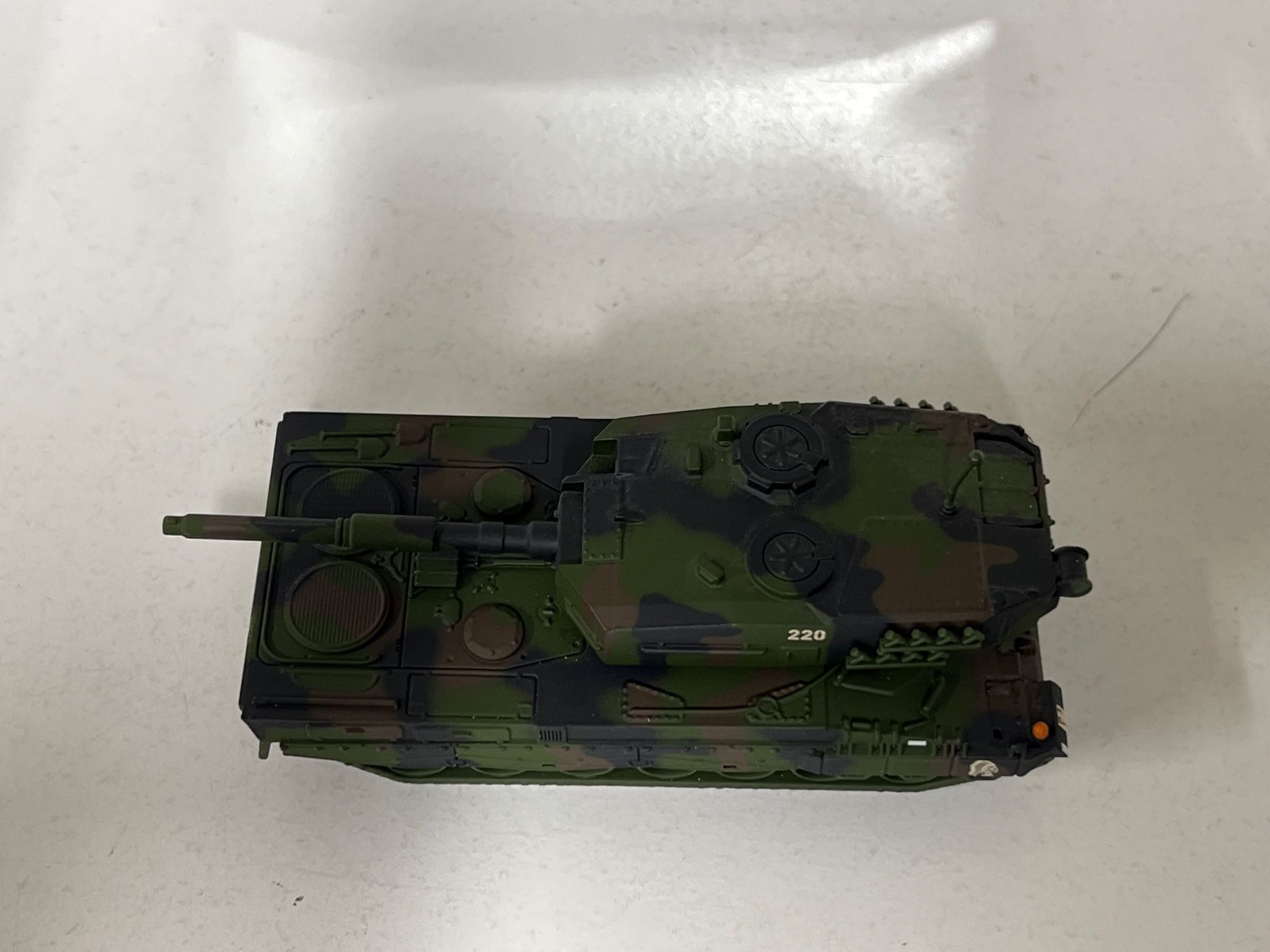 Modellini di ferrovie: 4MFOR BY MÄRKLIN ART 18581 PANZER LEOPARD 2 SCHWEIZER ARMEE – Usato da Neuenhof venduto da ludovicco 5