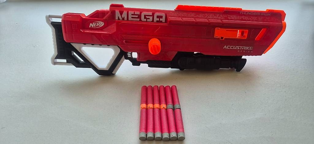 Nerf Spielzeuge: NERF Mega Thunderhawk inkl. 12 Mega Darts – Gebraucht aus Arbon von Ftdata 3