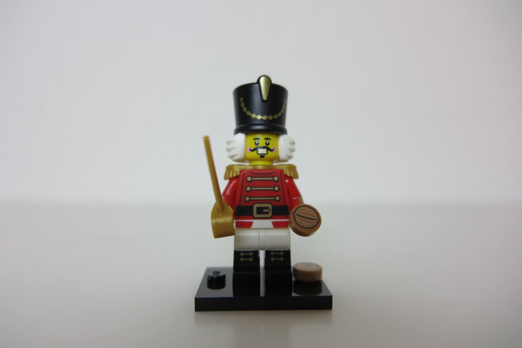 Lego Giocattoli: LEGO Minifigur CMF Serie 23 Nussknacker – Nuovo (secondo la descrizione) da Ostermundigen venduto da RG-Collector