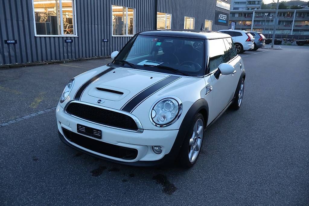 Autos: Mini Cooper S – Gebraucht aus Frenkendorf von AutoPuls