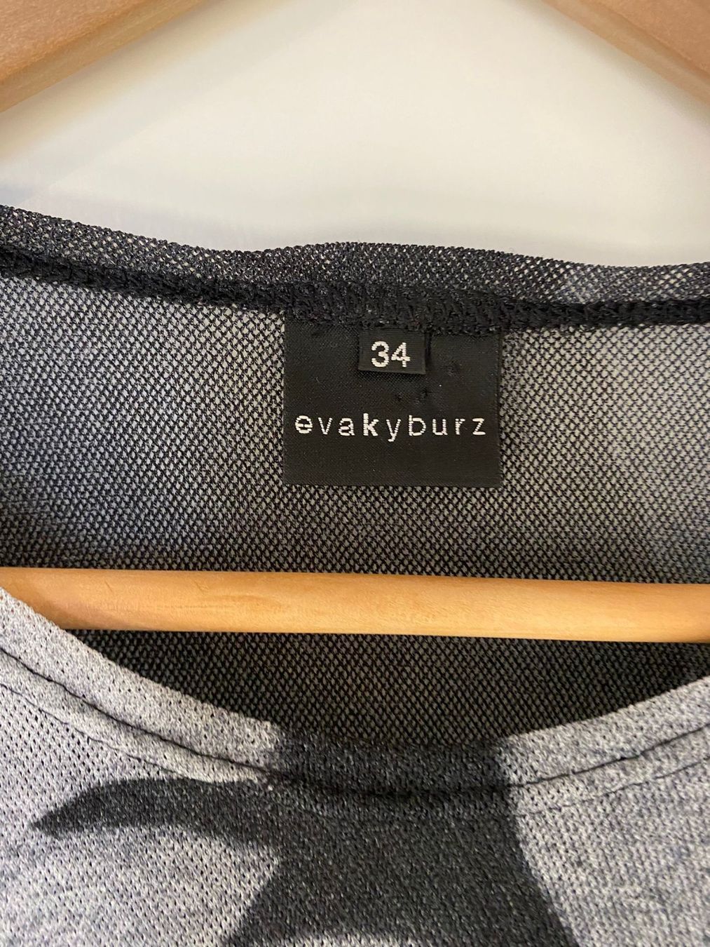 Maglioni & Felpe: Eva Kyburz Damenpulli Gr. 34 - 1x getragen – Nuovo (secondo la descrizione) da Frauenfeld venduto da LIL_NA 2