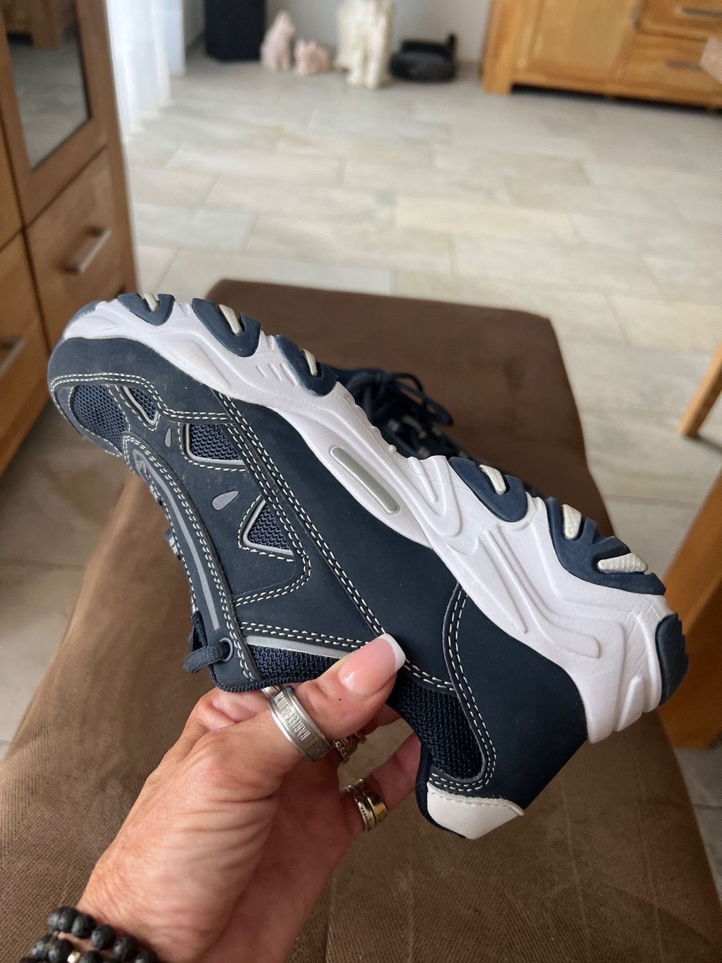 Scarpe per ragazzi: Turnschuhe neu!!Gr.40 – Usato da Seewen SO venduto da Muggi3 2