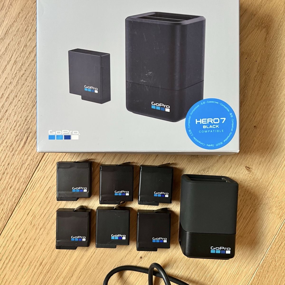 Gopro Action Cam: Go Pro 7 limited edition  – Nuovo (secondo la descrizione) da Lütisburg venduto da mahee 5