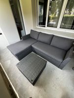Gartenlounge - Rattansofa, mit Tisch, gebraucht