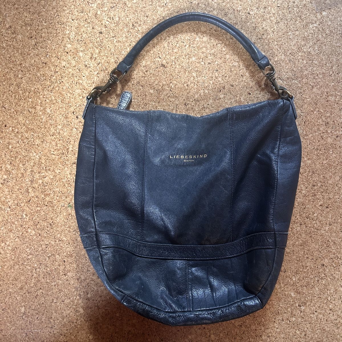 Liebeskind Borse da donna: Liebeskind Berlin Ledertasche dunkelblau – Usato da Laufen venduto da belleskulptur
