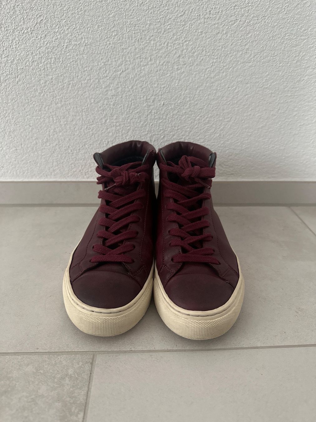 Navyboot Scarpe da donna: Navyboot Damen Sneaker rot / berry – Usato da Zug venduto da Hehe