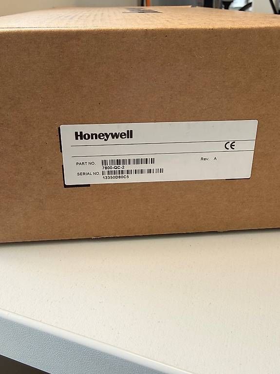 Palmari: Honeywell Dolphin 7800 – Usato da Aesch BL venduto da XATOS 1