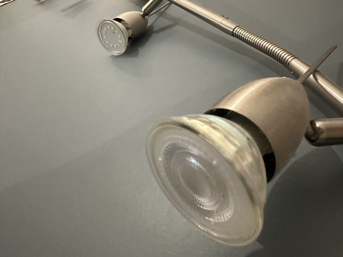 Ikea Lampadari & plafoniere: Deckenleuchte Spots IKEA – Usato da Ennetbaden venduto da kloter6 3