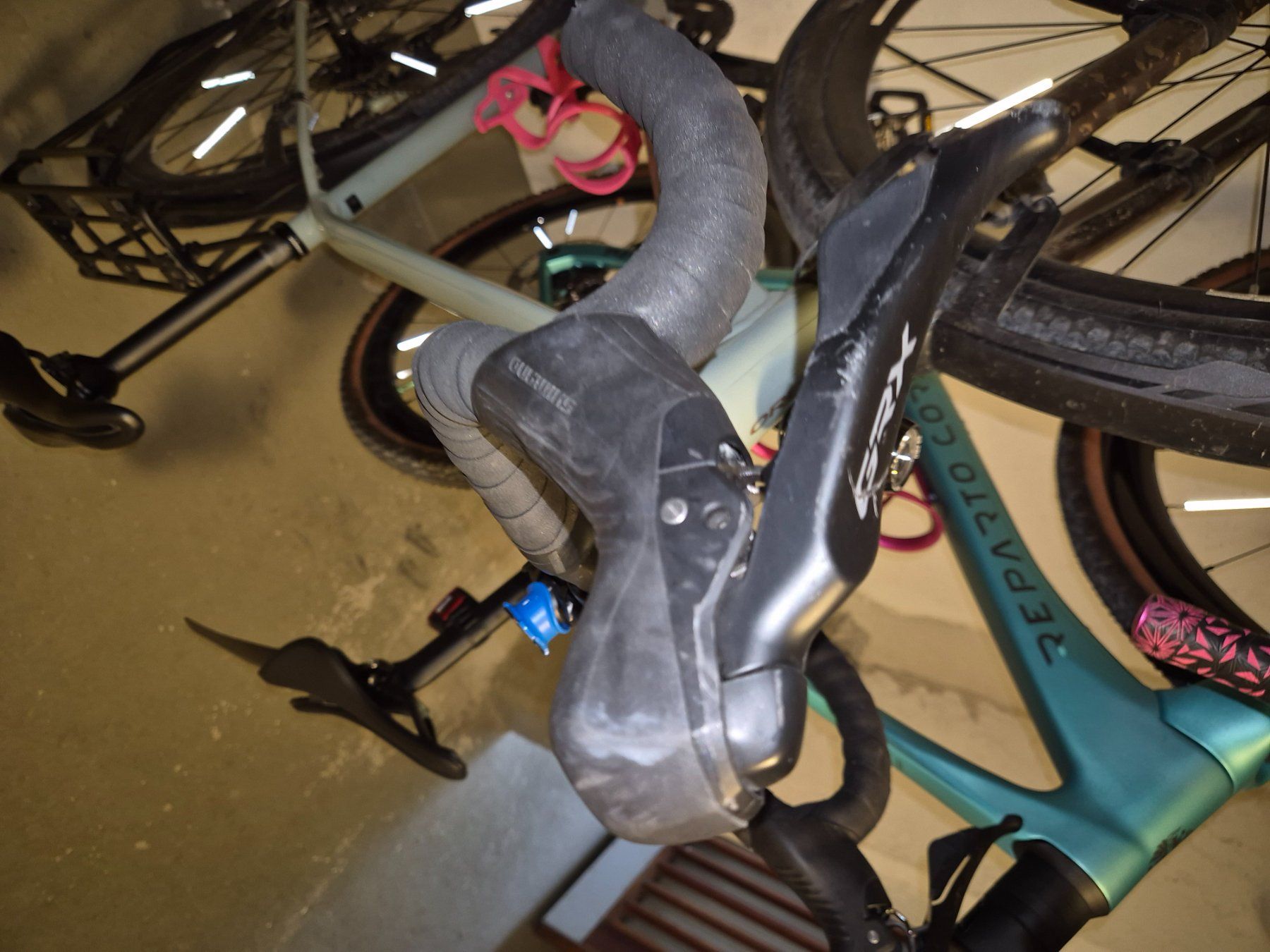 Orbea Velos: orbea terra H30 gravel + accessoires (2024) – Gebraucht aus Kilchberg ZH von echidne42 5