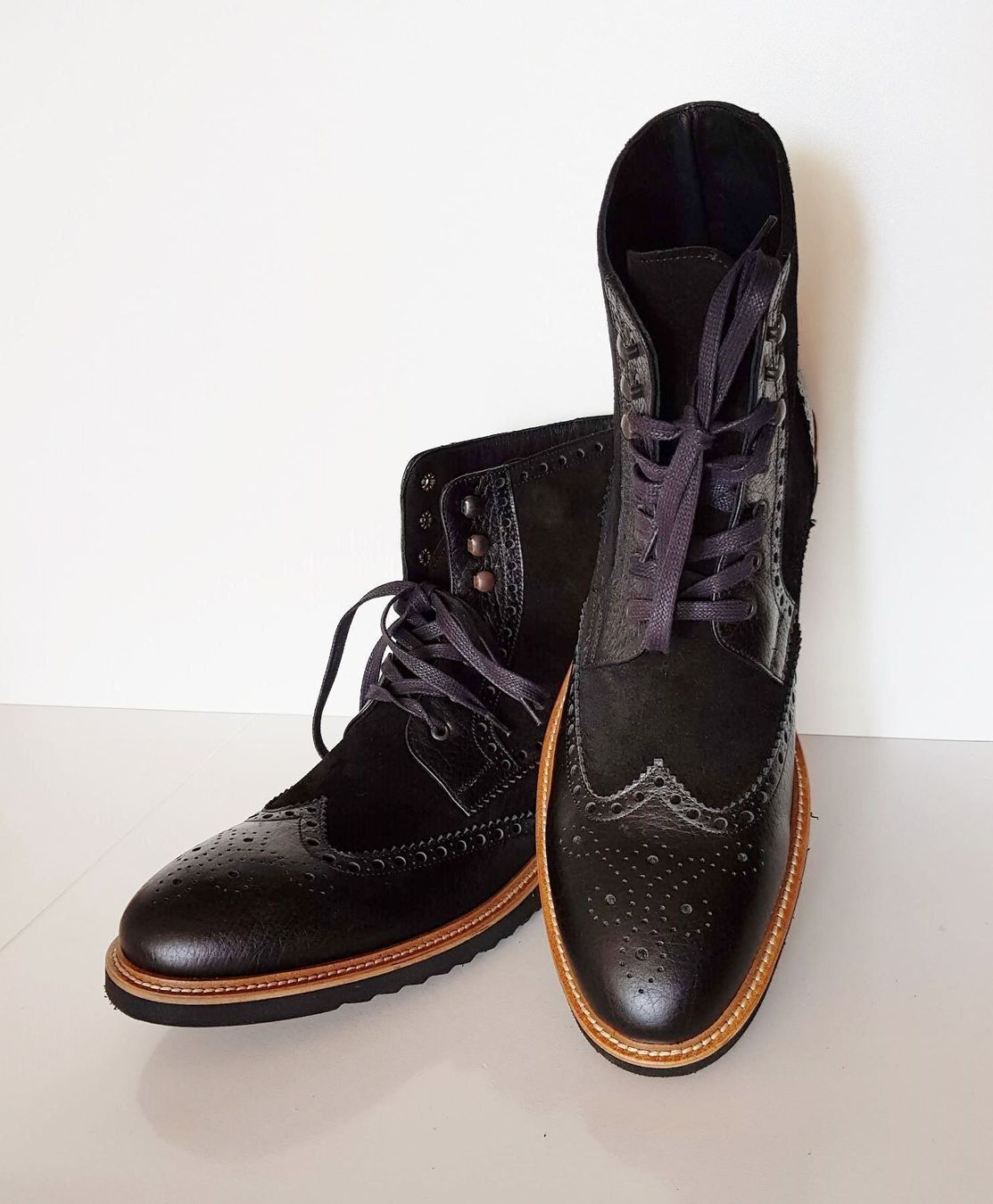 Marc O'Polo Chaussures hommes: Marco Milano Lederschuhe Gr.44 – Neuf avec emballage d'origine à Reinach AG par innamac