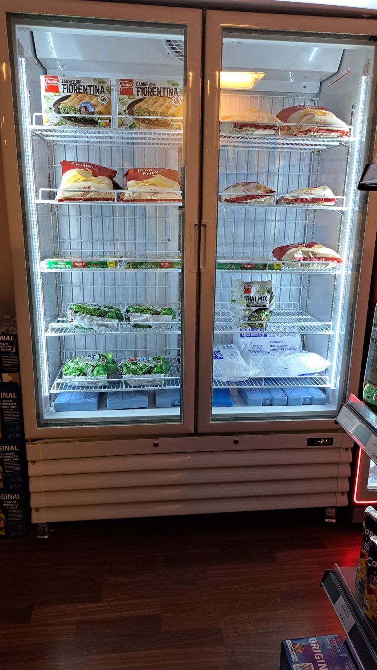 Congelatori: Tiefkühlschrank (ohne Inhalt) – Nuovo (secondo la descrizione) da Kaltbrunn venduto da Civi3