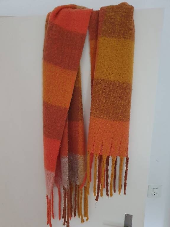 Foulard & Sciarpe: Schöner Schal in Herbstfarben – Usato da Zürich venduto da holzmage