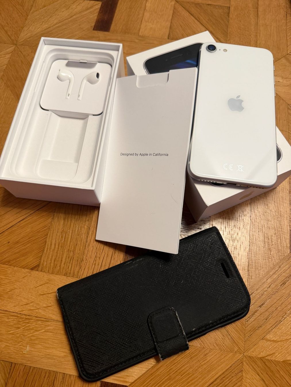 Apple Portables: iPhone SE 2. Gen 64GB Weiss – D'occasion à Losone par Lillyba 4