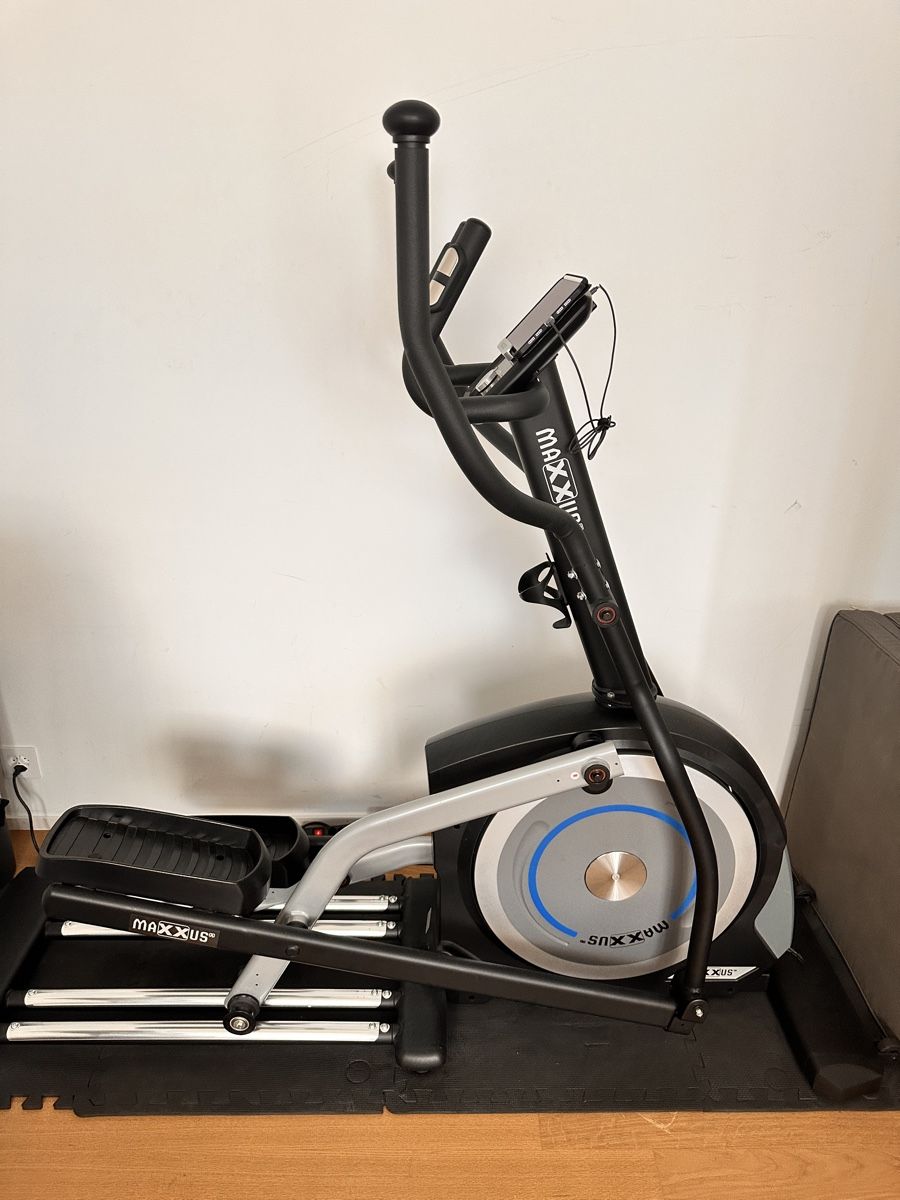 Maxxus Hometrainer: Maxxus Crosstrainer CX 6.1 – Gebraucht aus Chur von SaschaFluor