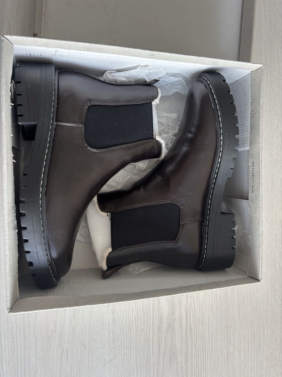 Only Damenschuhe: Plateaustiefelette - Only - Grösse 39 – Neu (gemäss Beschreibung) aus Mettmenstetten von lenja.Asseo